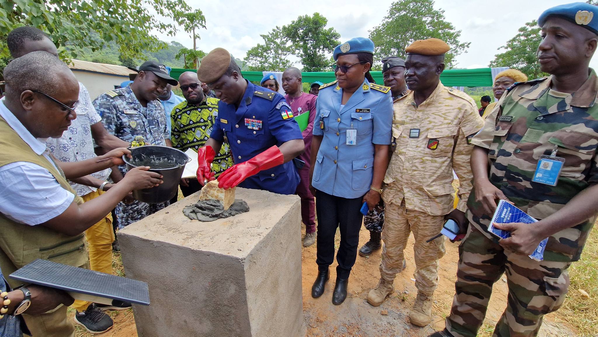 Bangui : pose de la 1ère pierre du nouveau commissariat de Landja