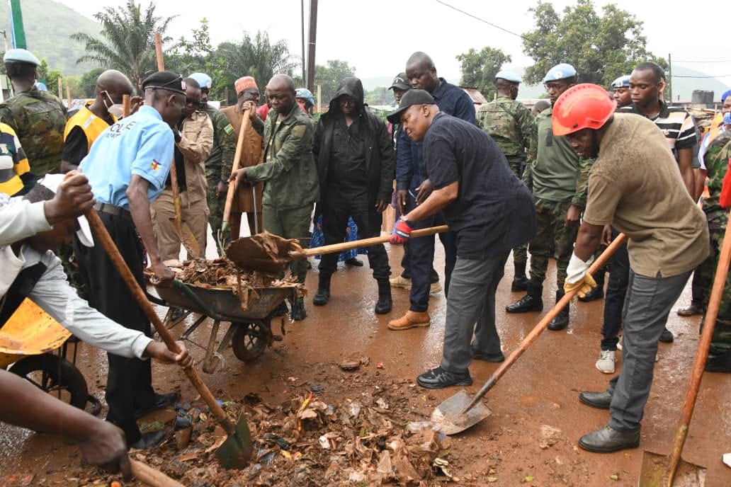 RCA : le président Touadéra a participé à l’opération Kwa Ti Kodro au marché PK 12